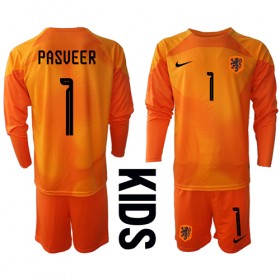 Baby Fußballbekleidung Niederlande Remko Pasveer #1 Torwart Auswärtstrikot WM 2022 Langarm (+ kurze hosen)